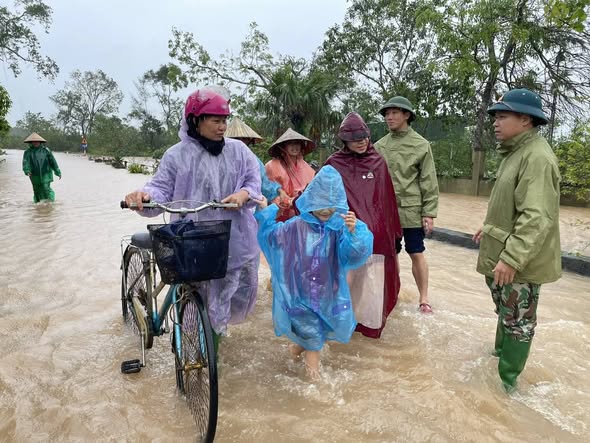 TIN TÌNH HÌNH MƯA LŨ TẠI PHƯỜNG HÀ HUY TẬP