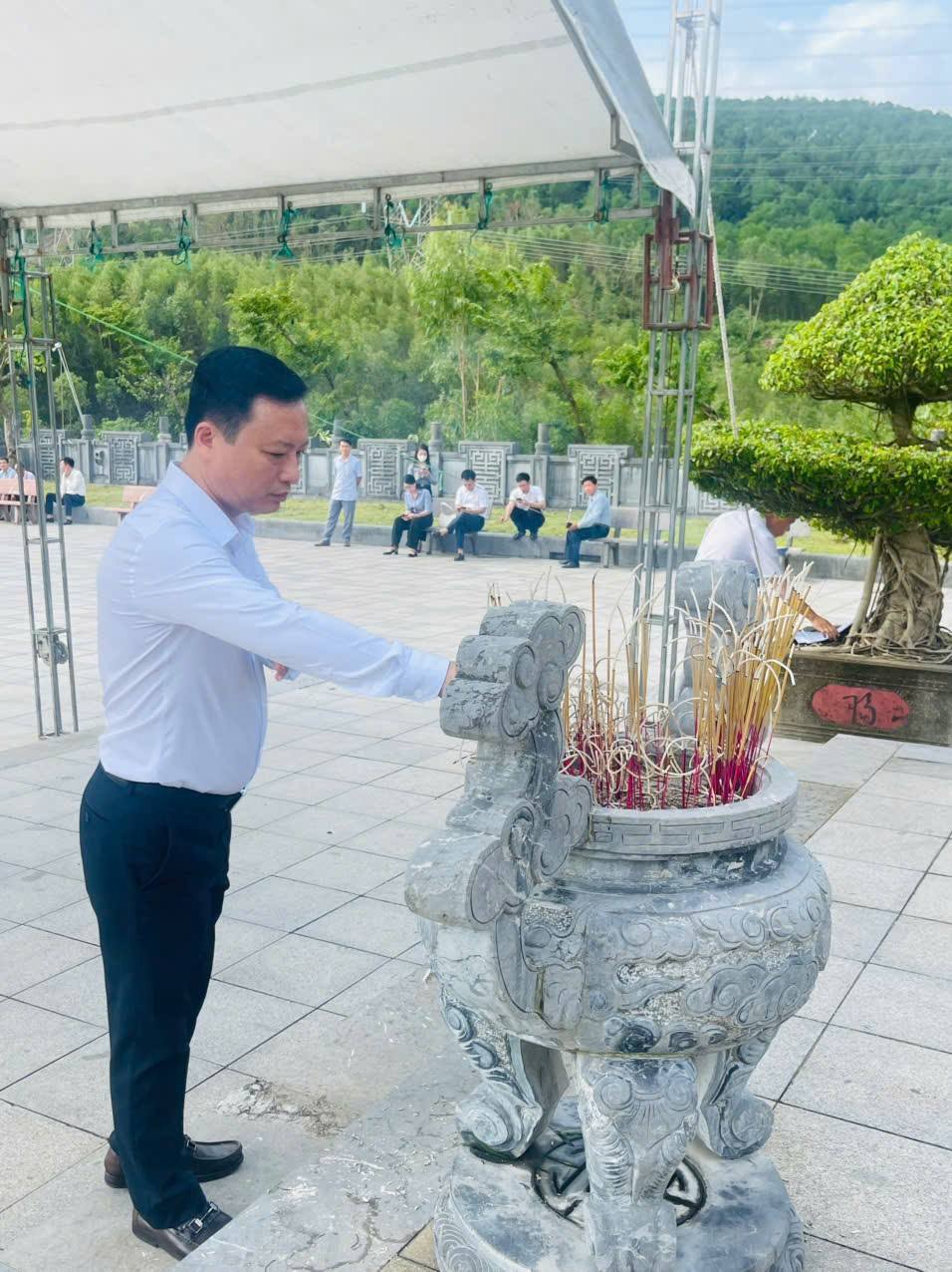 DÂNG HƯƠNG TƯỞNG NHỚ 84 NĂM NGÀY MẤT CỐ TỔNG BÍ THƯ HÀ HUY TẬP