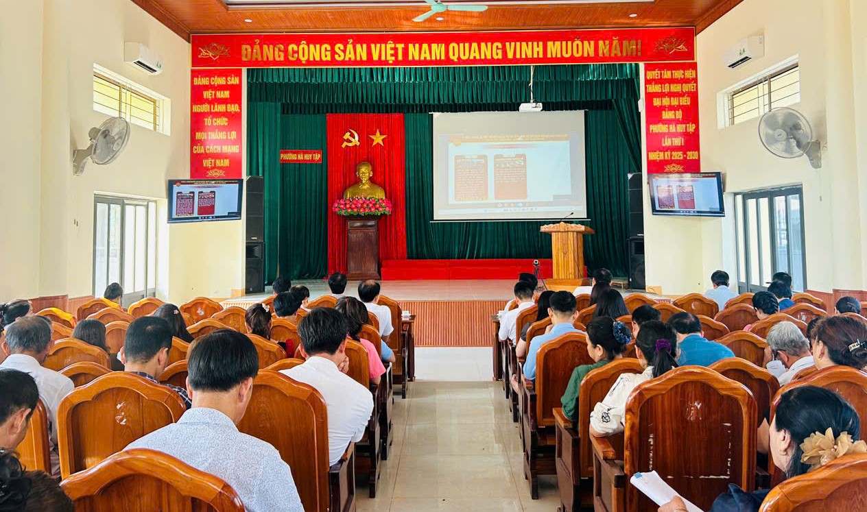 PHƯỜNG HÀ HUY TẬP THAM GIA HỘI NGHỊ TRỰC TUYẾN QUÁN TRIỆT NGHỊ QUYẾT HỘI NGHỊ LẦN THỨ HAI BCH TRUNG ƯƠNG ĐẢNG KHOÁ XIV