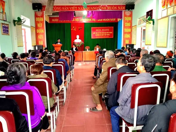 HỘI NGHỊ TIẾP XÚC CỬ TRI TẠI 14 TỔ ĐẠI BIỂU: TIẾP THU NHIỀU Ý KIẾN, KIẾN NGHỊ CỤ THỂ, THIẾT THỰC VỚI ĐỜI SỐNG NHÂN DÂN