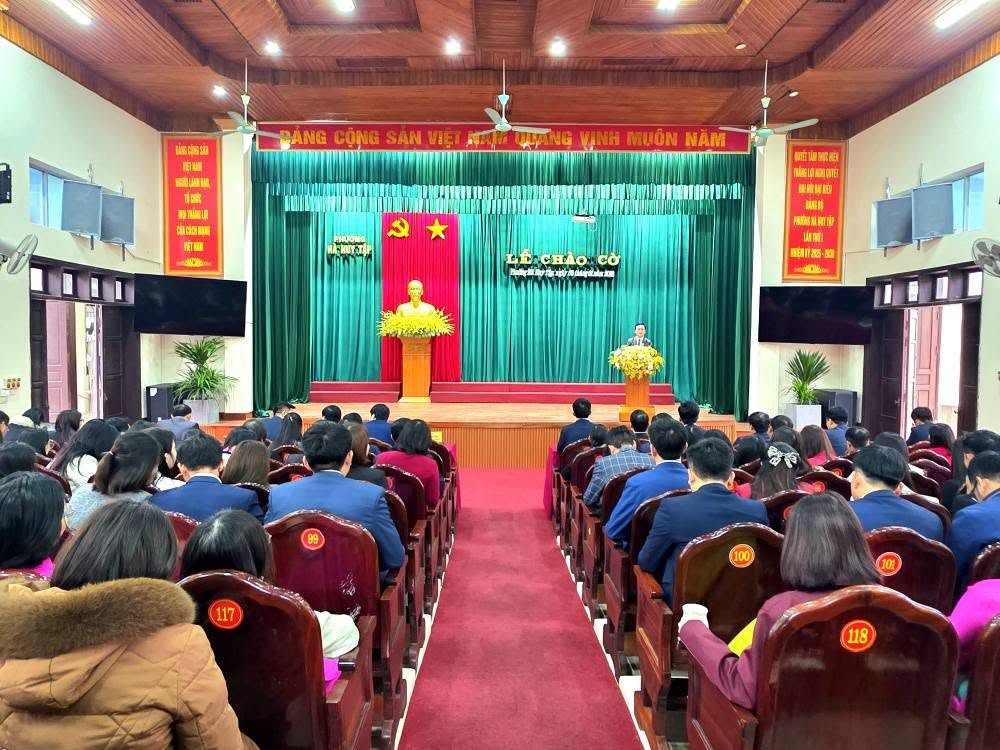 PHƯỜNG HÀ HUY TẬP TỔ CHỨC LỄ CHÀO CỜ ĐẦU THÁNG 1/2026 - NHIỀU KẾT QUẢ NỔI BẬT SAU SẮP XẾP ĐƠN VỊ HÀNH CHÍNH