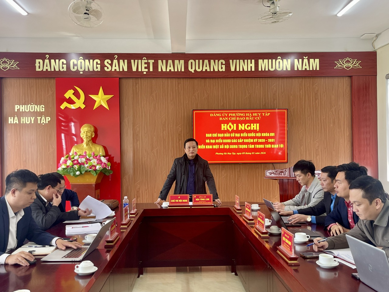 BAN CHỈ ĐẠO BẦU CỬ PHƯỜNG HÀ HUY TẬP TRIỂN KHAI MỘT SỐ NỘI DUNG TRỌNG TÂM TRONG THỜI GIAN TỚI