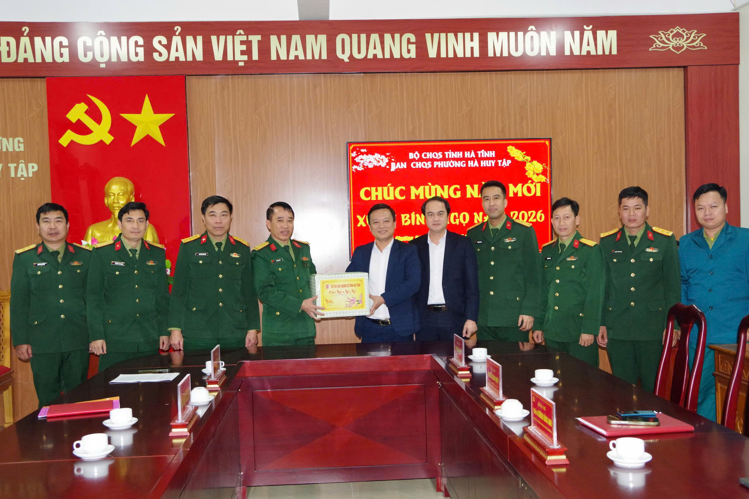 BỘ CHQS TỈNH KIỂM TRA CÔNG TÁC TRỰC SẴN SÀNG CHIẾN ĐẤU TẠI PHƯỜNG HÀ HUY TẬP 