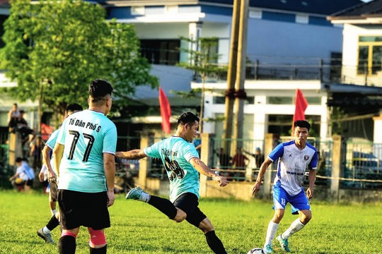 Bảng D hạ màn kịch tính: Tổ 12, Tổ 9 nắm tay nhau vào tứ kết, Tổ 7 dừng bước trong tiếc nuối