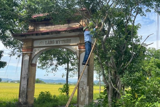 Xử lý kịp thời hiện trường theo phản ánh của người dân trên I-HaTinh