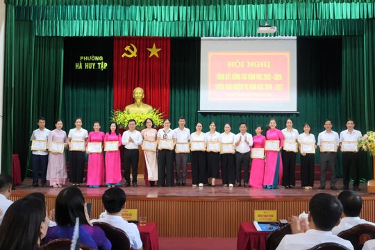 Phường Hà Huy Tập tổng kết năm học 2025 - 2026; Triển khai nhiệm vụ năm 2026 - 2027
