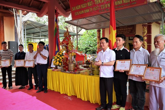 Phường Hà Huy Tập kỷ niệm 349 năm ngày mất Tiến sỹ Trương Quang Trạch