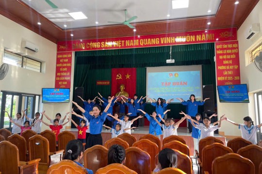Tuổi trẻ phường Hà Huy Tập bồi dưỡng nghiệp vụ, sẵn sàng cho một mùa hè an toàn, ý nghĩa