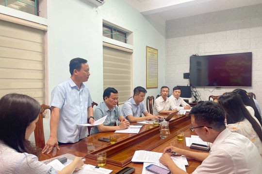 Đoàn Giám sát số 2, UBMTTQ Việt Nam tỉnh làm việc với phường Hà Huy tập về nội dung giám sát việc lấy ý kiến Nhân dân vào Đề án sắp xếp  tổ dân phố 