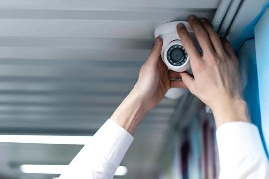 Lắp camera tại nơi công cộng, khu vực cung cấp dịch vụ phải có cảnh báo: vi phạm có thể bị phạt đến 20 triệu đồng