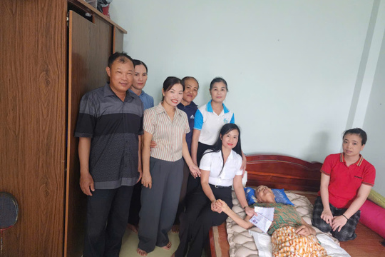 Hội Phụ nữ phường Hà huy tập trao hỗ trỡ hơn 30 triệu đồng cho hội viên có hoàn cảnh đặc biệt khó khăn