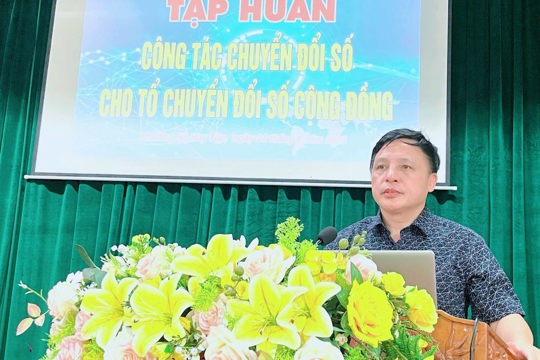 UBND phường Hà Huy Tập tổ chức hội nghị tập huấn công tác chuyển đổi số cho tổ chuyển đổi số cộng đồng  