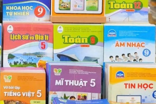 Cảnh báo thủ đoạn bán sách giáo khoa trên mạng xã hội