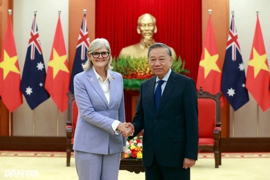 Cựu Phó đại sứ Australia: Việt Nam là câu chuyện thành công nổi bật của khu vực