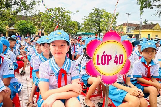 Phường Hà Huy Tập rộn ràng bước vào năm học mới 2026-2027 với khí thế phấn khởi trong ngày hội toàn dân đưa trẻ đến trường
