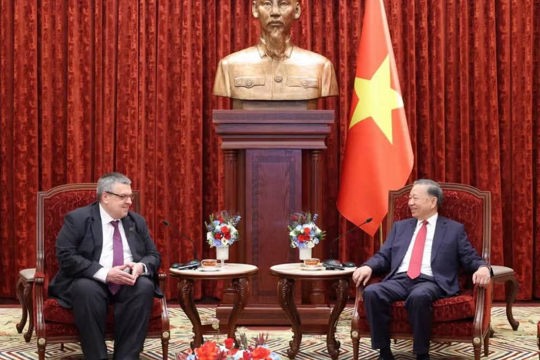 Quan hệ Việt Nam-Liên bang Nga tiếp tục phát triển mạnh mẽ, vì lợi ích của nhân dân hai nước, vì hòa bình, hợp tác của khu vực và thế giới 