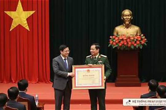 Từ ngày 1/10/2026, áp dụng quy định về mức tiền thưởng Bằng khen, Giấy khen, Kỷ niệm chương