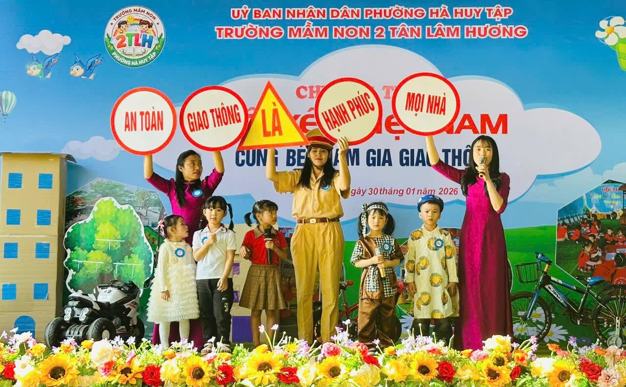 LAN TỎA VĂN HÓA GIAO THÔNG TỪ CHƯƠNG TRÌNH "TÔI YÊU VIỆT NAM - CÙNG BÉ THAM GIA GIAO THÔNG AN TOÀN" TẠI TRƯỜNG MẦM NON 2 TÂN LÂM HƯƠNG
