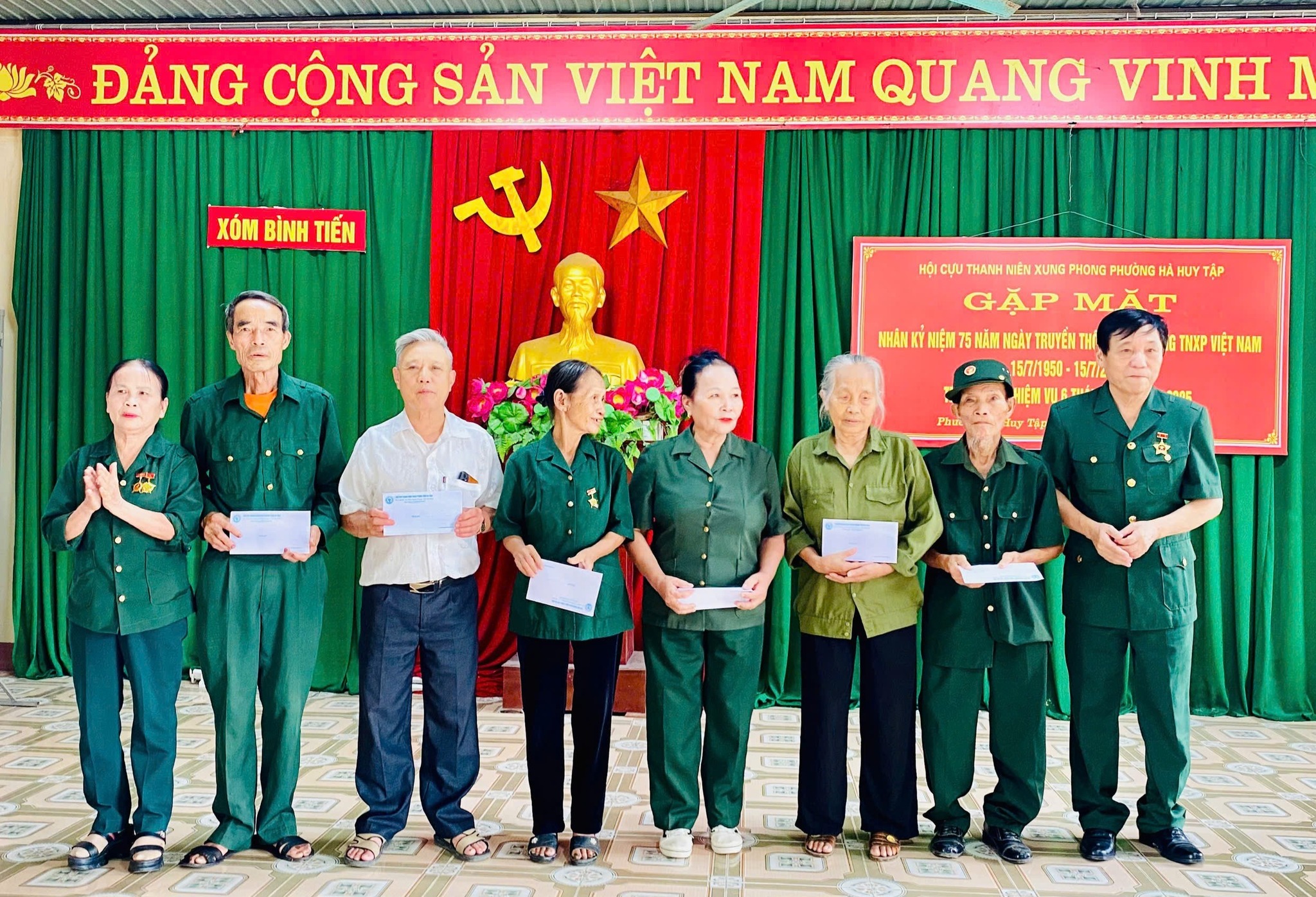 GẶP MẶT 75 NĂM NGÀY TRUYỀN THỐNG HỘI CỰU THANH NIÊN XUNG PHONG VIỆT NAM