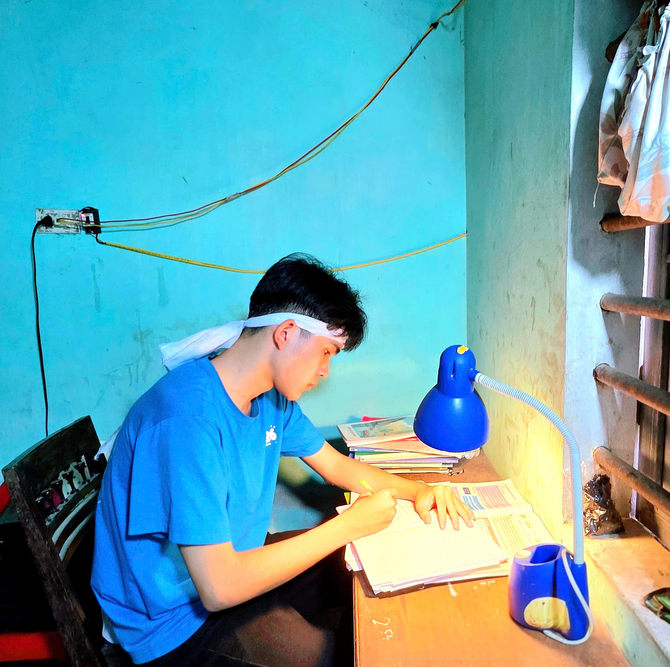 XIN ĐỪNG ĐỂ ƯỚC MƠ CỦA BẢO DỞ DANG... 
