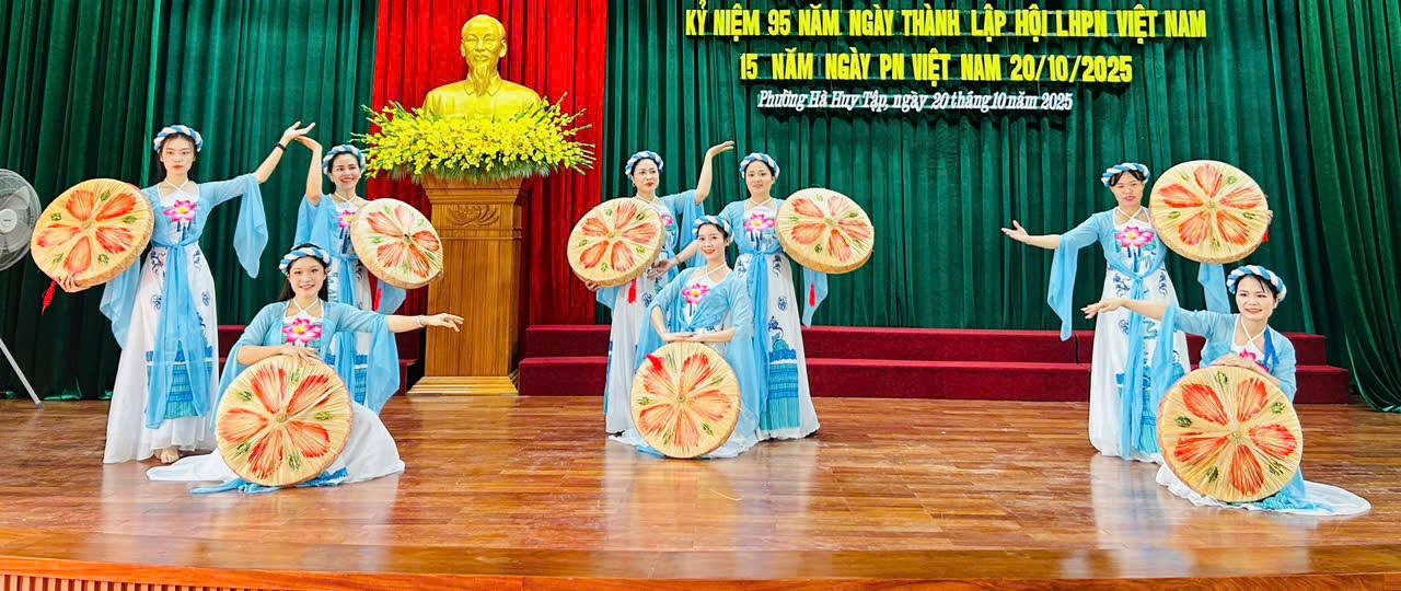 GẶP MẶT KỶ NIỆM 95 NĂM NGÀY THÀNH LẬP HỘI LIÊN HIỆP PHỤ NỮ VIỆT NAM 